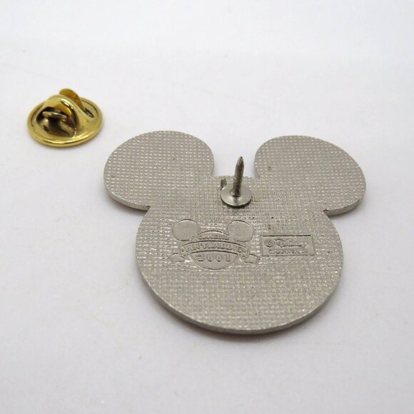 Lot 2‎ Disney Mickey Mouse Flag Pins United States United Kingdom Enamel - Picture 8 of 16